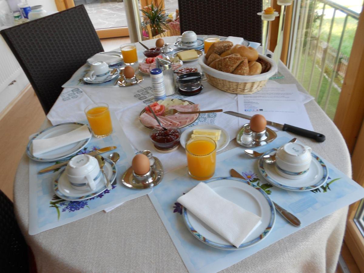 Bed and Breakfast Haus Panorama Steinberg am Rofan Exterior foto