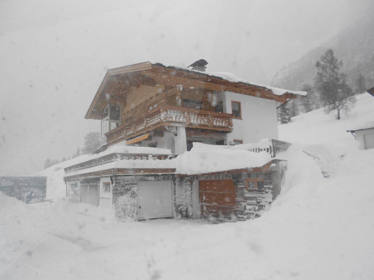 Bed and Breakfast Haus Panorama Steinberg am Rofan Exterior foto